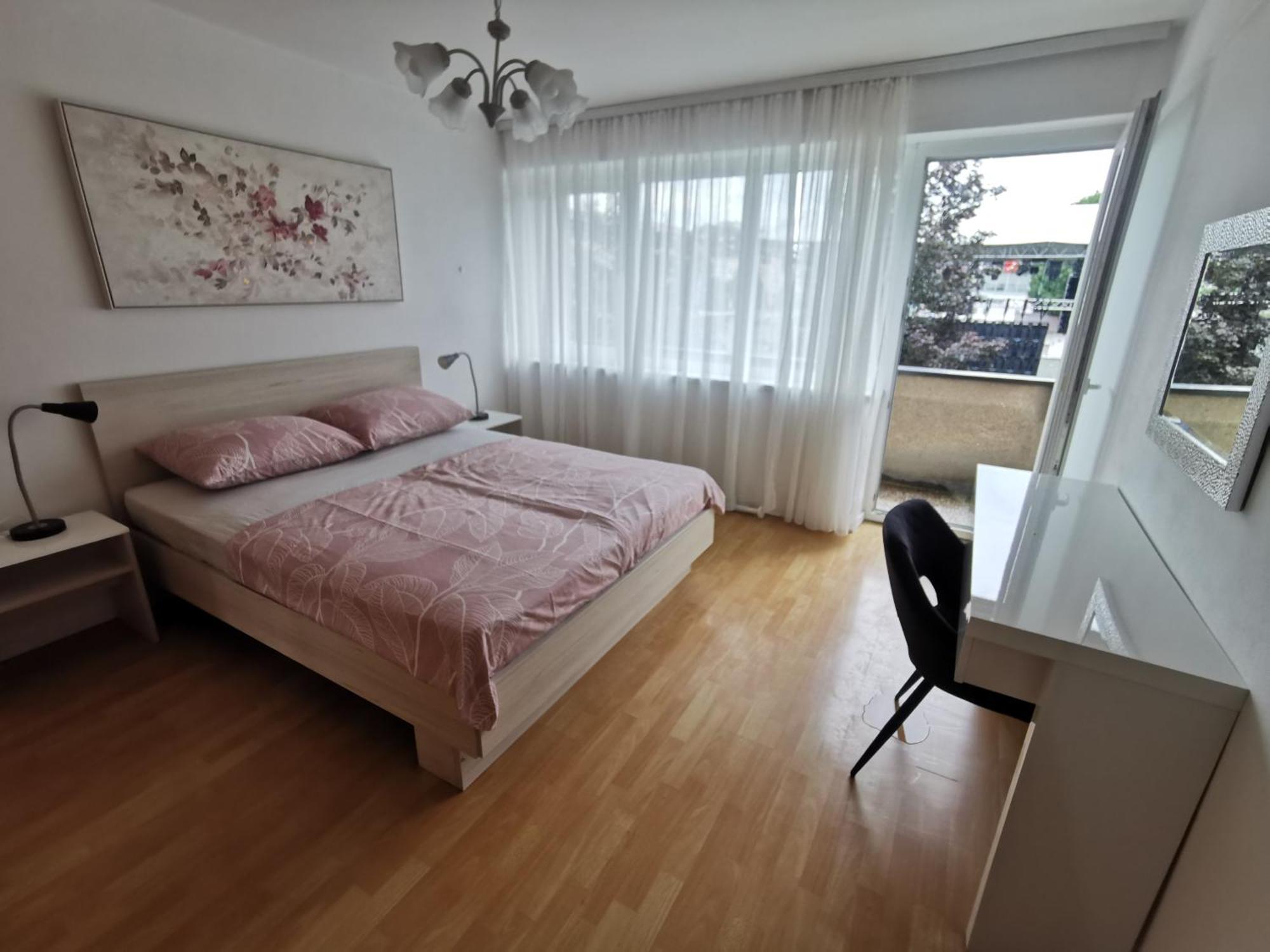 Apartment Tonio - Right On The Main Square Gospić Dış mekan fotoğraf